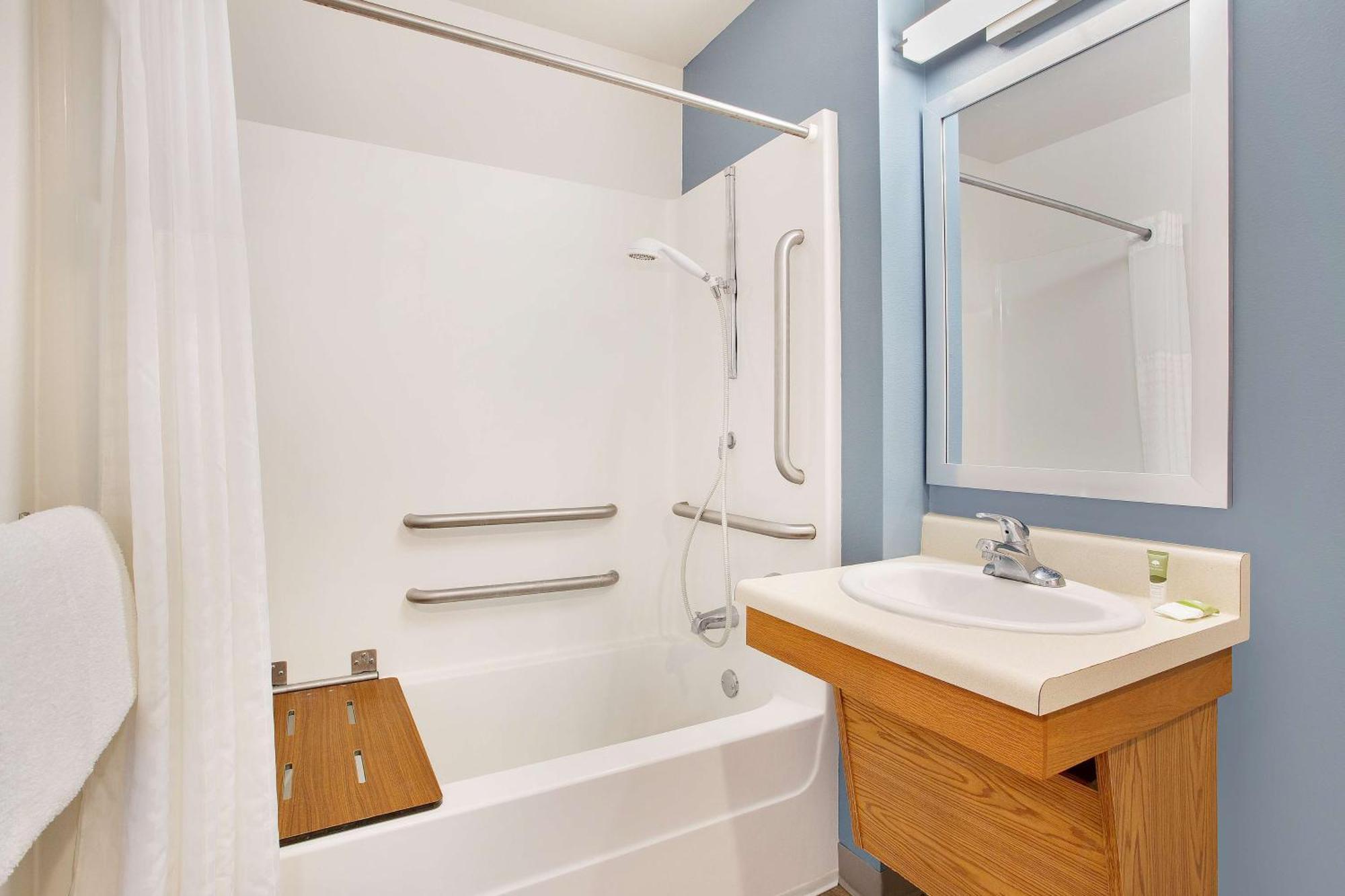 Extended Stay America Select Suites - Fort Myers - Northeast المظهر الخارجي الصورة