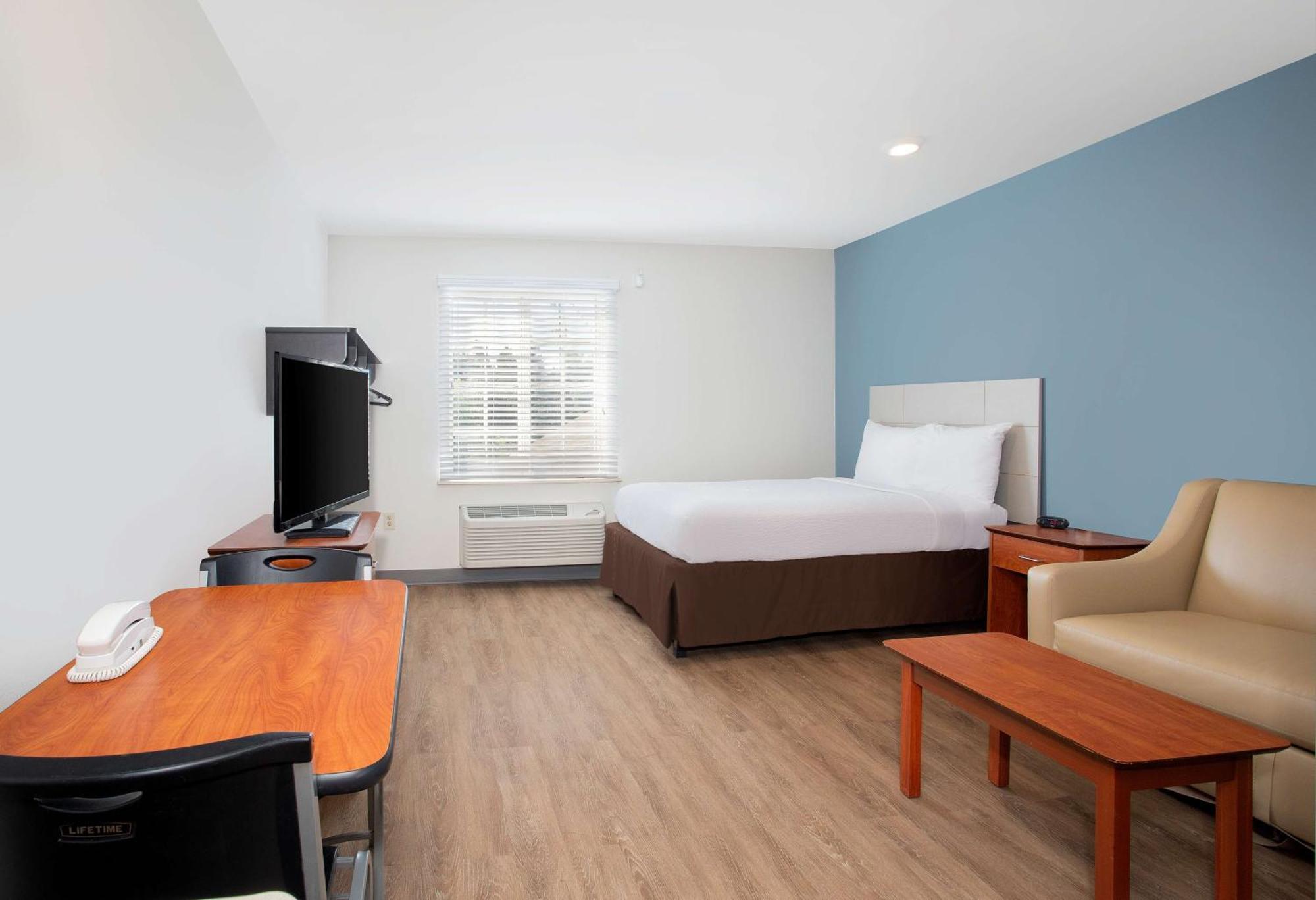 Extended Stay America Select Suites - Fort Myers - Northeast المظهر الخارجي الصورة