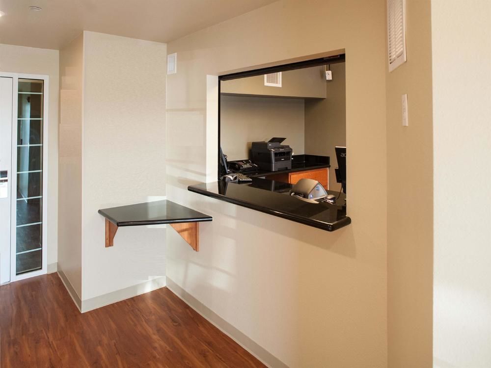 Extended Stay America Select Suites - Fort Myers - Northeast المظهر الخارجي الصورة